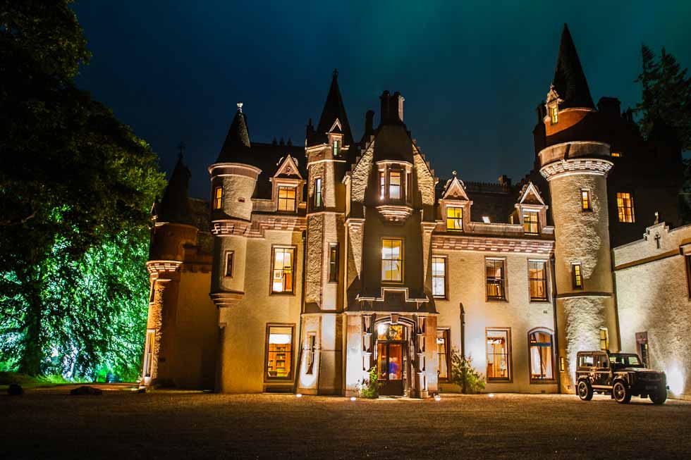 aldourie-castle-luxury-castle-in-scotland-for-exclusive-rent