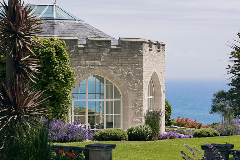 Photo of the beautiful conservatory at Pennsylvania Castle